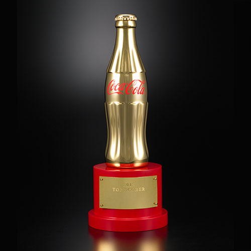 Coca-Cola Gold Trophy ＆ コカ・コーラ1年分