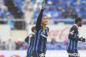 宇佐美貴史（Ｇ大阪）は待望の代表初ゴールを記録した。
