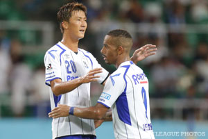 アデミウソンと長沢の2試合連続ゴールで3連勝を飾ったＧ大阪