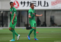 名古屋、湘南が敗れる 東京Vが連敗を止め首位浮上【サマリー:明治安田J2 第9節】