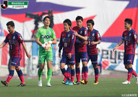 堅守が光る岡山が首位に立つ。昨季J1の3チームは苦戦が続く【マンスリーレポート(2・3月):明治安田J2】