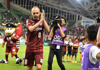 イニエスタ(神戸)、フェルナンド トーレス(鳥栖)がJ1デビューを果たす!!【サマリー:明治安田J1 第17節】