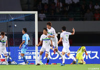 3ゴールを奪った湘南が長崎との昇格組対決を制す!【サマリー:明治安田J1 第25節】
