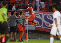 首位の松本は愛媛とスコアレスドロー 水戸に逆転勝利の大宮は勝点を60に伸ばし暫定で5位に浮上【サマリー:明治安田J2 第36節】