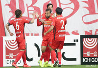 名古屋が4発快勝で再び首位に!注目の「関西ダービー」は打ち合いの末、神戸が制す【サマリー:明治安田J1 第5節】