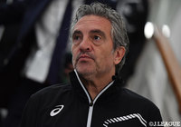 リージョ監督との契約を解除。新監督に吉田氏が就任【神戸】