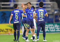 安定感抜群の山形が首位に立つ。苦しむ岐阜は監督交代を断行するも……【マンスリーレポート(6月):明治安田J2】