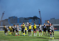 熊本、勝点1を加えて首位キープ! 快勝の群馬は5位浮上【サマリー:明治安田J3 第15節】