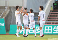 鳥取、2-0快勝で4連勝達成! 北九州は先制するも追いつかれ3試合勝利なし【サマリー:明治安田J3 第17節】