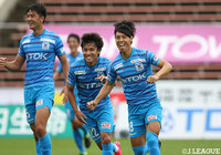 東北ダービーを制した秋田が開幕2連勝を飾る! 相模原は藤枝を下して今季初勝利【サマリー:明治安田J3 第2節】