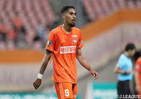 FWファビオが全治4〜6週間の負傷【新潟】