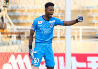 栃木よりGKオビ パウエル オビンナが復帰【横浜FM】