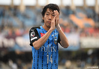 MF中村の引退セレモニーを実施【川崎F】