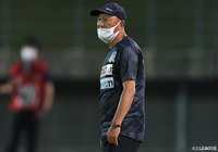 望月監督が今季限りで退任【讃岐】