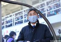 長谷部監督との契約を更新【福岡】