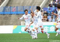 甲府が快勝を収め逆転昇格に望みをつなぐ! 相模原は逆転で大一番を制して残留圏に浮上【サマリー:明治安田J2 第40節】