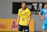 FW鵜木がプロA契約を締結【柏】