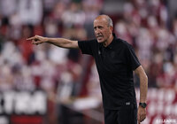 ロティーナ監督の契約解除を発表。新監督に吉田氏が就任【神戸】