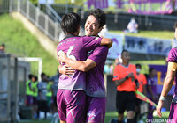 藤枝は7戦負けなしで暫定3位浮上!鹿児島が米澤の2ゴールで長野に4発快勝を収める【サマリー:明治安田J3 第27節】