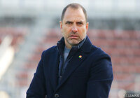 エスナイデル氏が新監督に就任【山口】