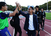 圧巻の強さを示した町田が悲願のJ1昇格とJ2優勝を決める。残されたひとつの自動昇格枠は清水、磐田、東京Vの争いに【マンスリーレポート(10月):明治安田J2】