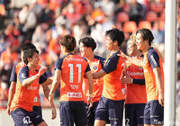 奈良と対戦した大宮は、2-0で勝利を収めて開幕3連勝を達成した