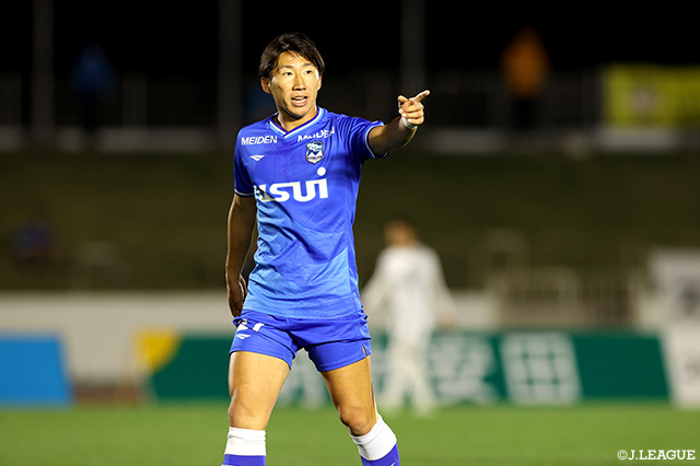 沼津は4試合で5ゴールを記録したエースの和田 育が力強くチームを牽引している