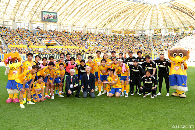 仙台は菅田 真啓の決勝弾で甲府に1-0で勝利した