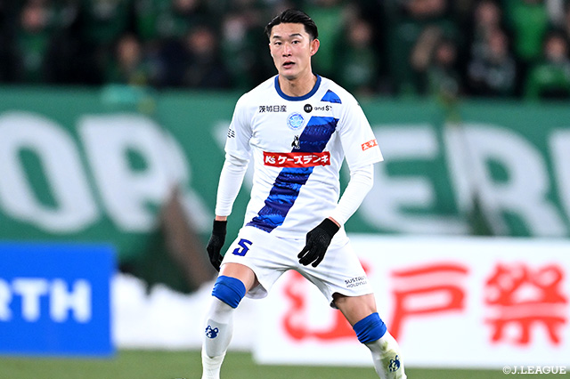 井上は今季、水戸ホーリーホックに期限付き移籍し、明治安田J1百年構想リーグで1試合・0得点の成績でした