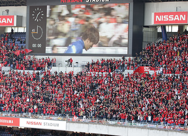 【ＦＸＳＣ２０１５ Ｇ大阪vs浦和　試合前】スタンドを赤く染める浦和のファン・サポーター（１／２３）