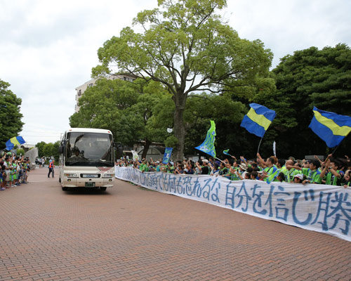 [ [ J2：第28節 湘南 vs 磐田 ] ] | J's GOAL | フォトニュース