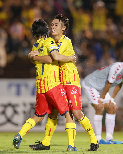 [ [ J2：第28節 北九州 vs 長崎 ] ] | J's GOAL | フォトニュース