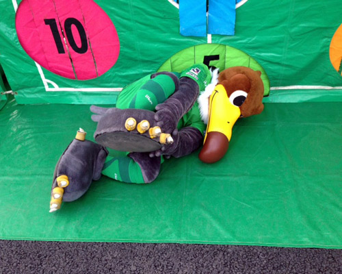 [ ［ 東京Ｖ：ヴェルディ君の怪我について ］ ] | J's GOAL | フォトニュース