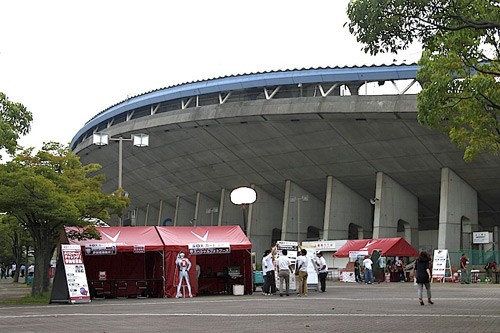[ [ ヤマザキナビスコカップ：準々決勝 神戸 vs Ｇ大阪 ] ] | J's GOAL | フォトニュース