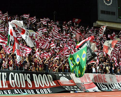 [ [ ヤマザキナビスコカップ：準々決勝 神戸 vs Ｇ大阪 ] ] | J's GOAL | フォトニュース