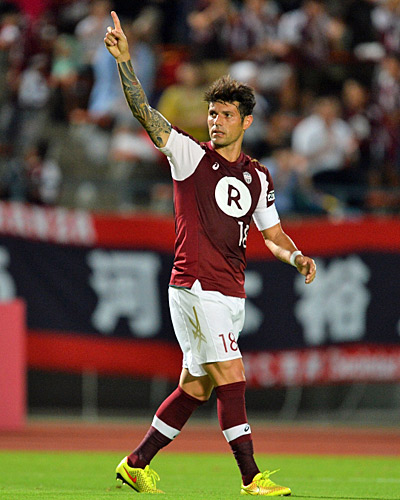 [ [ ヤマザキナビスコカップ：準々決勝 神戸 vs Ｇ大阪 ] ] | J's GOAL | フォトニュース