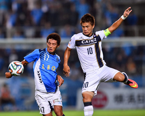 [ [ J2：第30節 横浜FC vs 群馬 ] ] | J's GOAL | フォトニュース