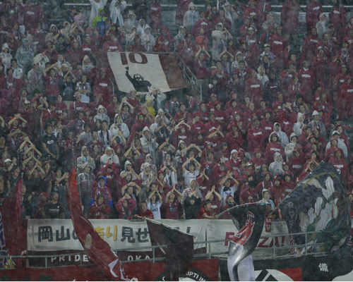 [ [ J2：第30節 岡山 vs 磐田 ] ] | J's GOAL | フォトニュース