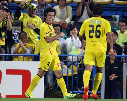 [ [ ヤマザキナビスコカップ：準々決勝 柏 vs 横浜FM ] ] | J's GOAL | フォトニュース