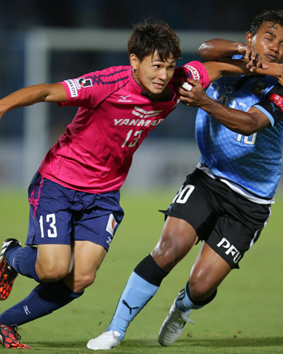 [ [ ヤマザキナビスコカップ：準々決勝 川崎Ｆ vs Ｃ大阪 ] ] | J's GOAL | フォトニュース