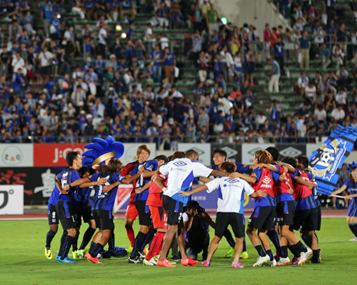 [ [ ヤマザキナビスコカップ：準々決勝 Ｇ大阪 vs 神戸 ] ] | J's GOAL | フォトニュース