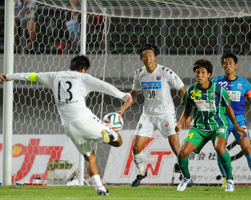 [ [ J2：第31節 岐阜 vs 札幌 ] ] | J's GOAL | フォトニュース