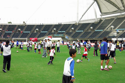 [ [ J2：第32節 熊本 vs 栃木 ] ] | J's GOAL | フォトニュース