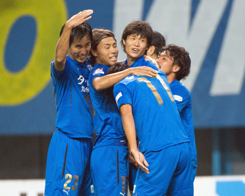 [ [ J2：第32節 大分 vs 福岡 ] ] | J's GOAL | フォトニュース