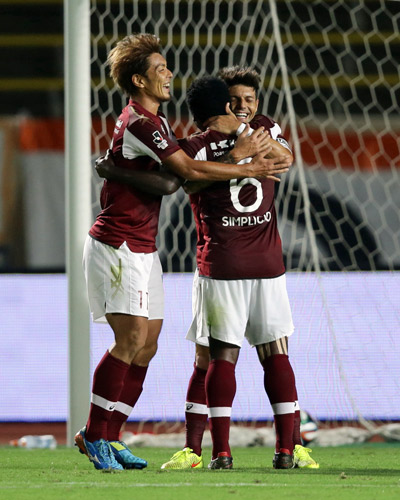 [ [ J1：第24節 神戸 vs 清水 ] ] | J's GOAL | フォトニュース