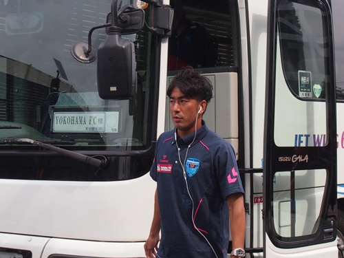 [ [ J2：第35節 横浜FC vs 松本 ] ] | J's GOAL | フォトニュース