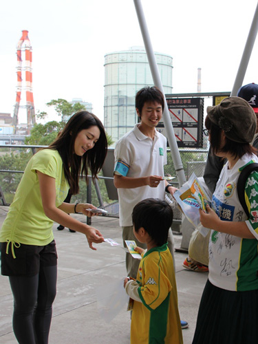 [ [ J2：第35節 千葉 vs 福岡 ] ] | J's GOAL | フォトニュース