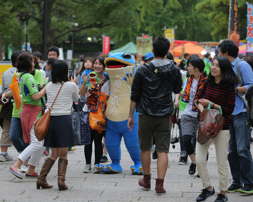 [ [ J2：第35節 湘南 vs 愛媛 ] ] | J's GOAL | フォトニュース