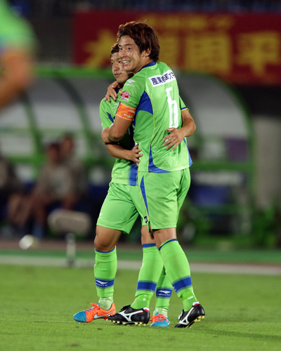 [ [ J2：第35節 湘南 vs 愛媛 ] ] | J's GOAL | フォトニュース