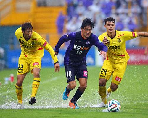 [ [ J1：第27節 柏 vs 広島 ] ] | J's GOAL | フォトニュース